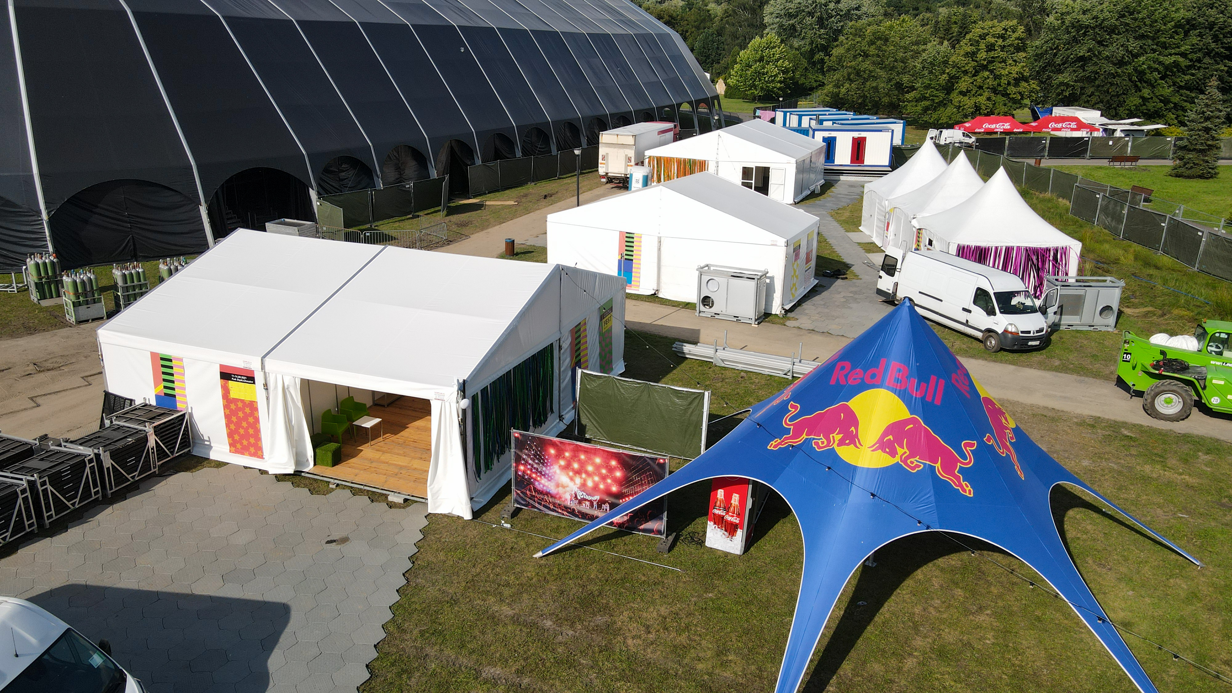 Hale namiotowe na festiwalu w Chorzowie